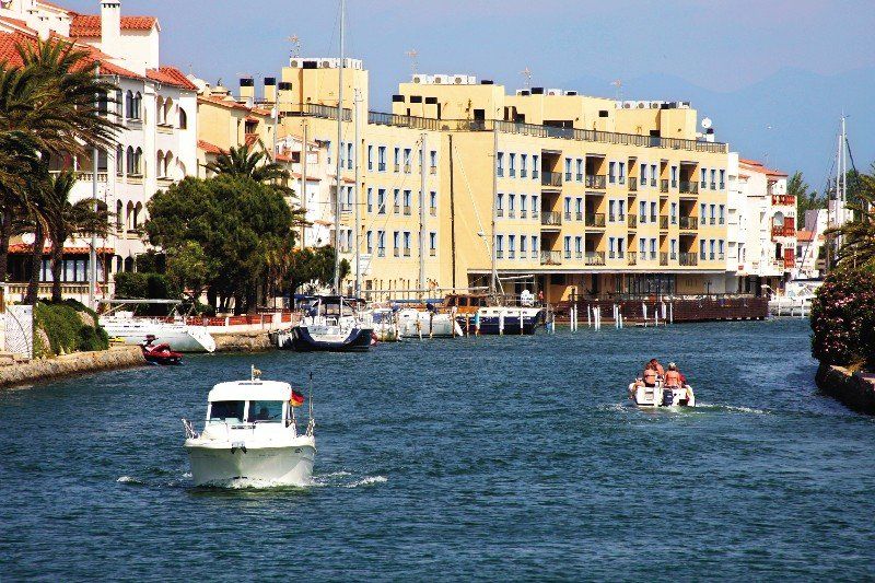 Pierre & Vacances Empuriabrava Exterior foto